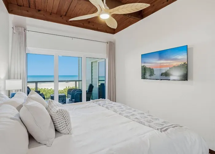 2br - Coastal Condo, Steps To Beach, Ocean Views *