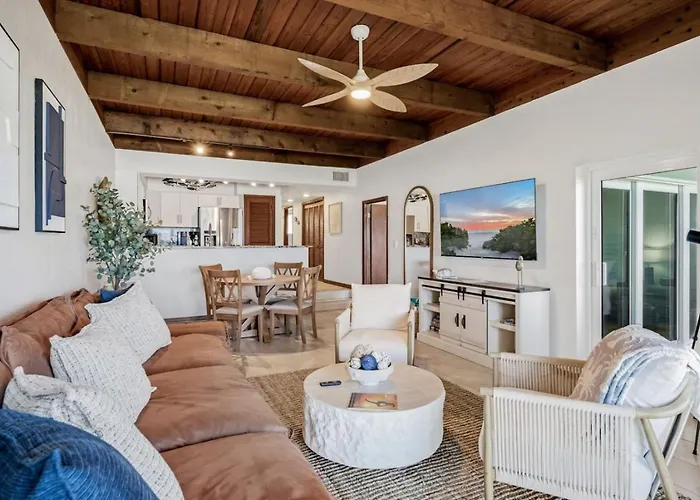 2br - Coastal Condo, Steps To Beach, Ocean Views *